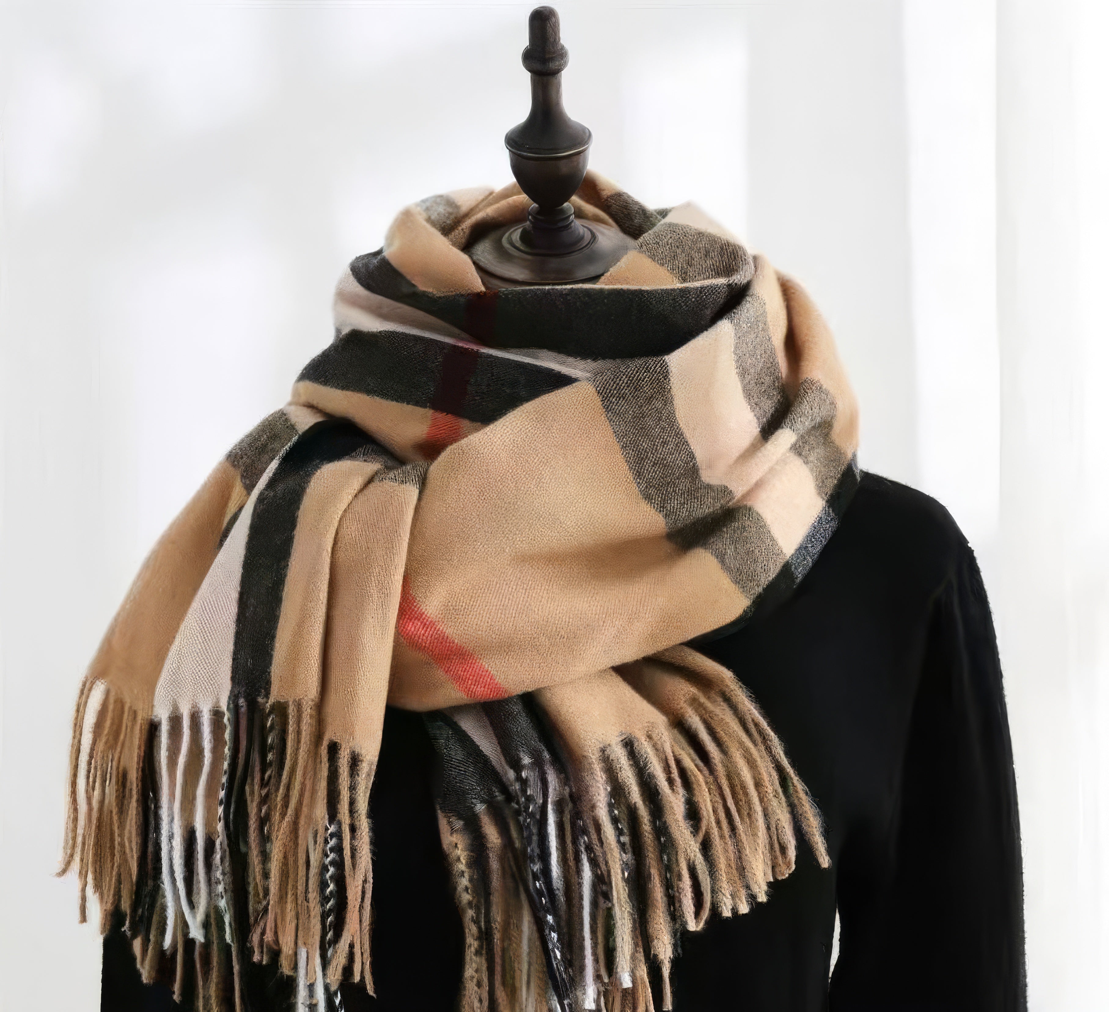 Caldo Plaid Scarf
