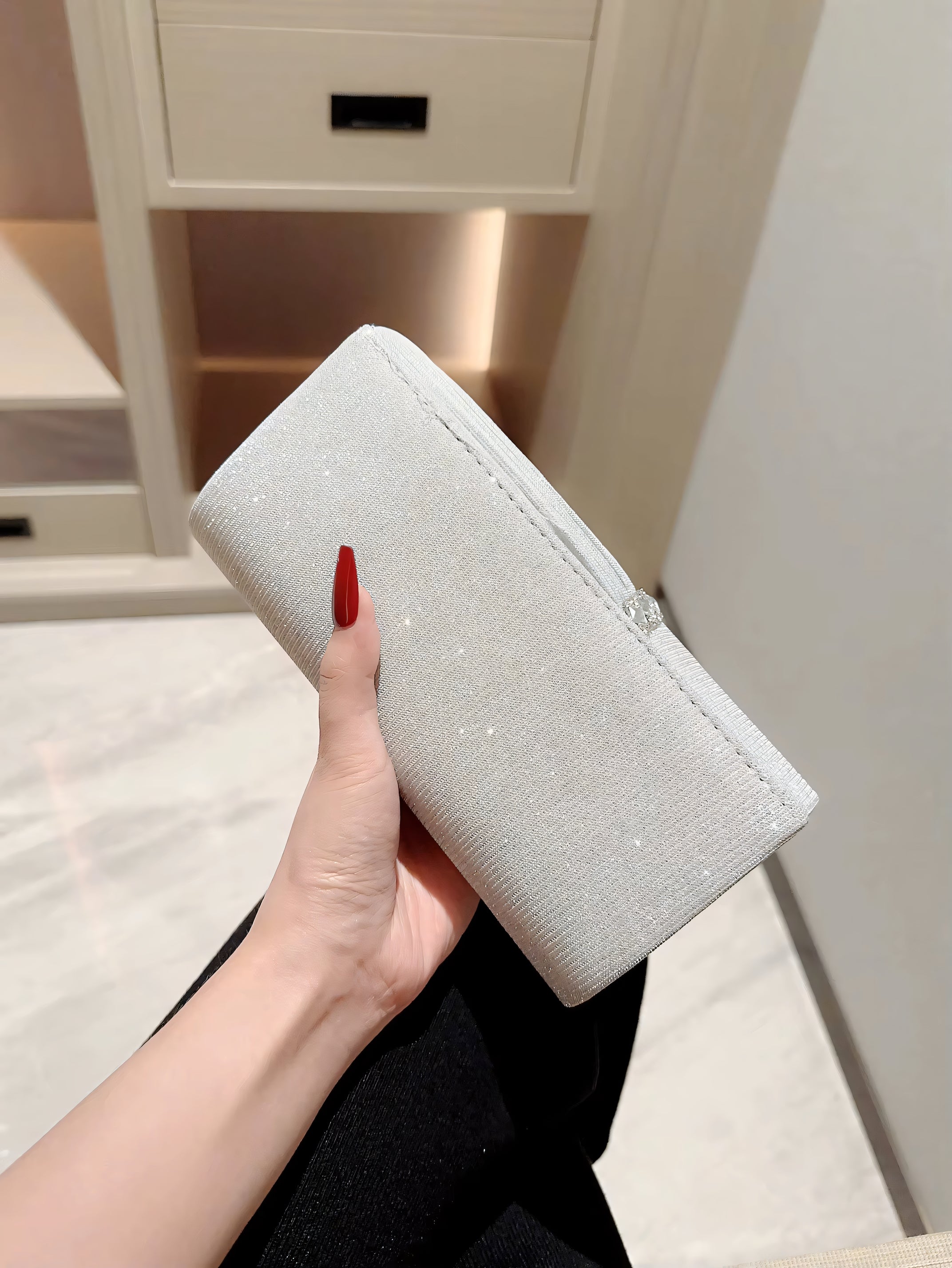 Luce Cristallo Clutch